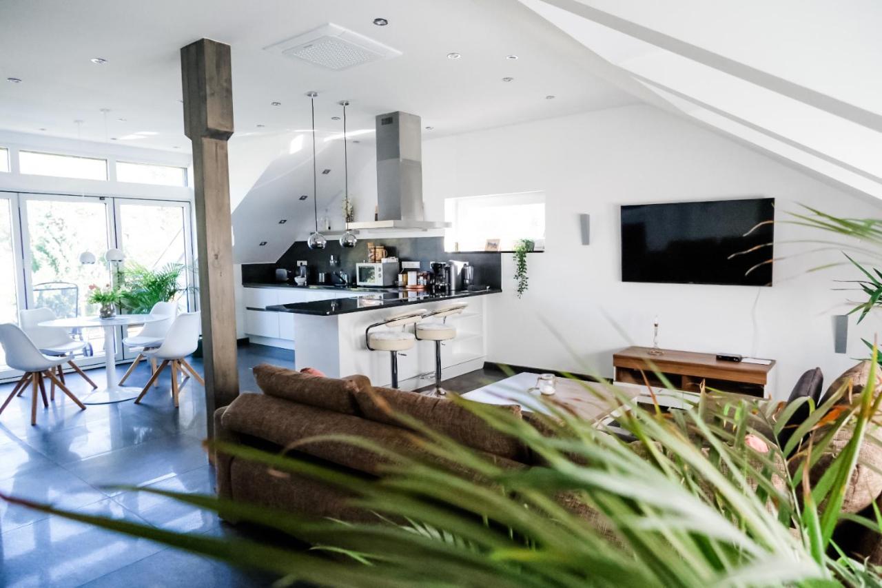 Modern Loft/Apartment Near Bonn Dtag/Dhl/Un ケーニッヒスヴィンター エクステリア 写真