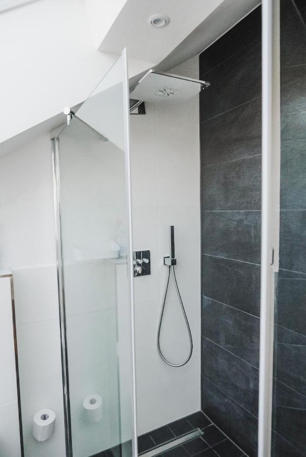 Modern Loft/Apartment Near Bonn Dtag/Dhl/Un ケーニッヒスヴィンター エクステリア 写真